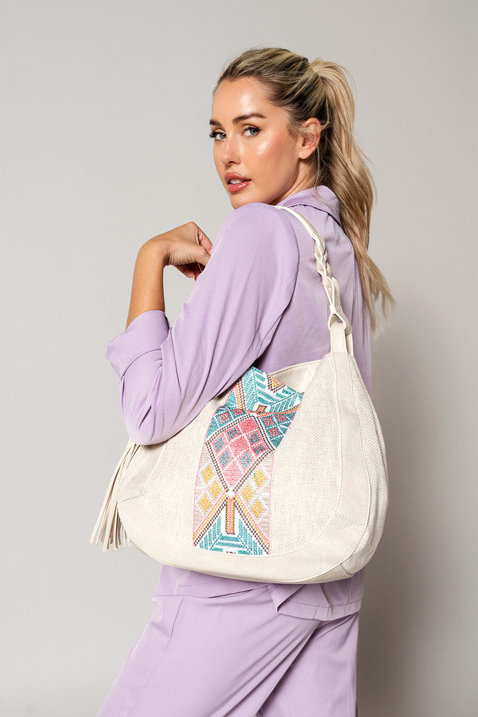 Jaylin Saddle Tote