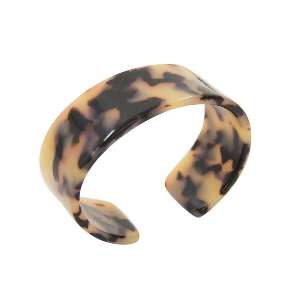 Blonde Tortoise Cuff